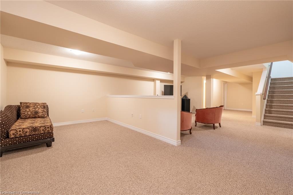 21 Stickland Lane Property Photo 28
