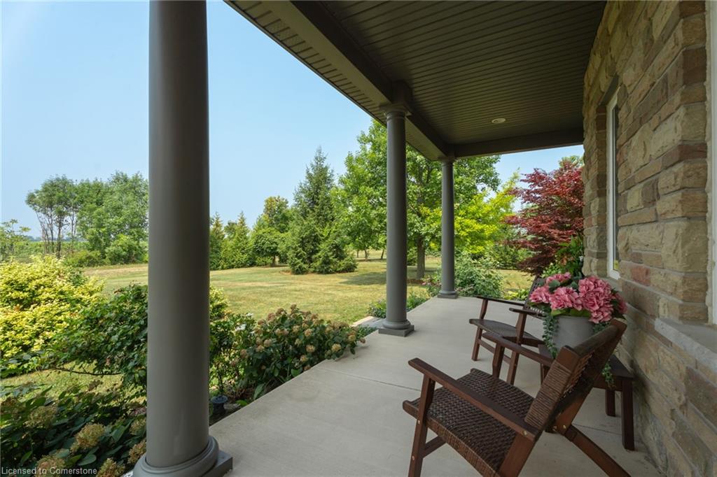 1065 Concession 3 Road Property Photo 6