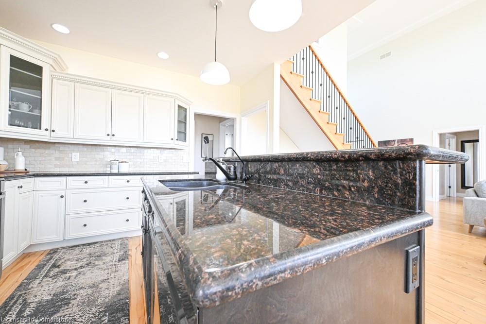 1065 Concession 3 Road Property Photo 16