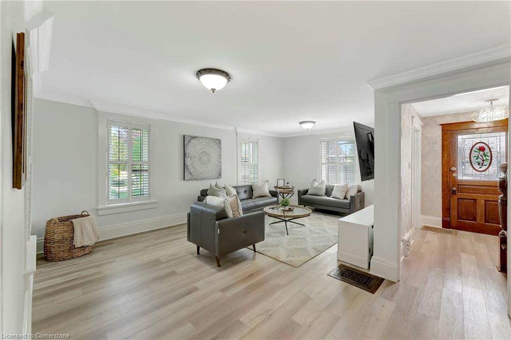 24 Hall Street Property Photo 19