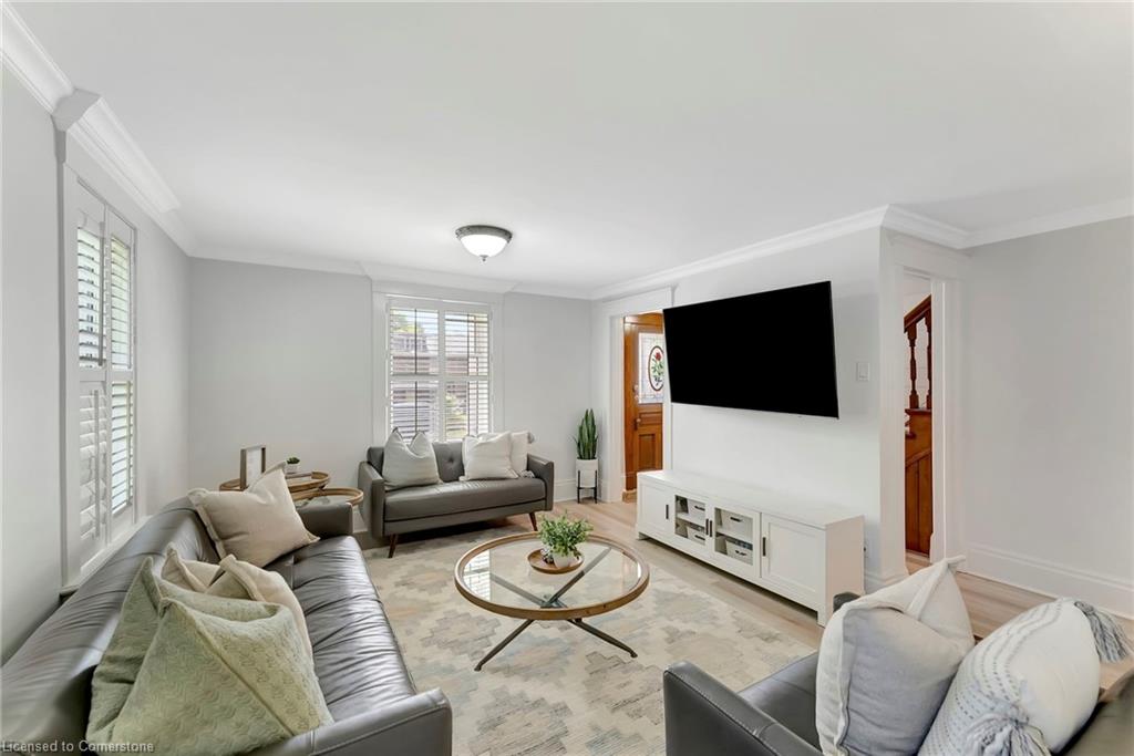 24 Hall Street Property Photo 20