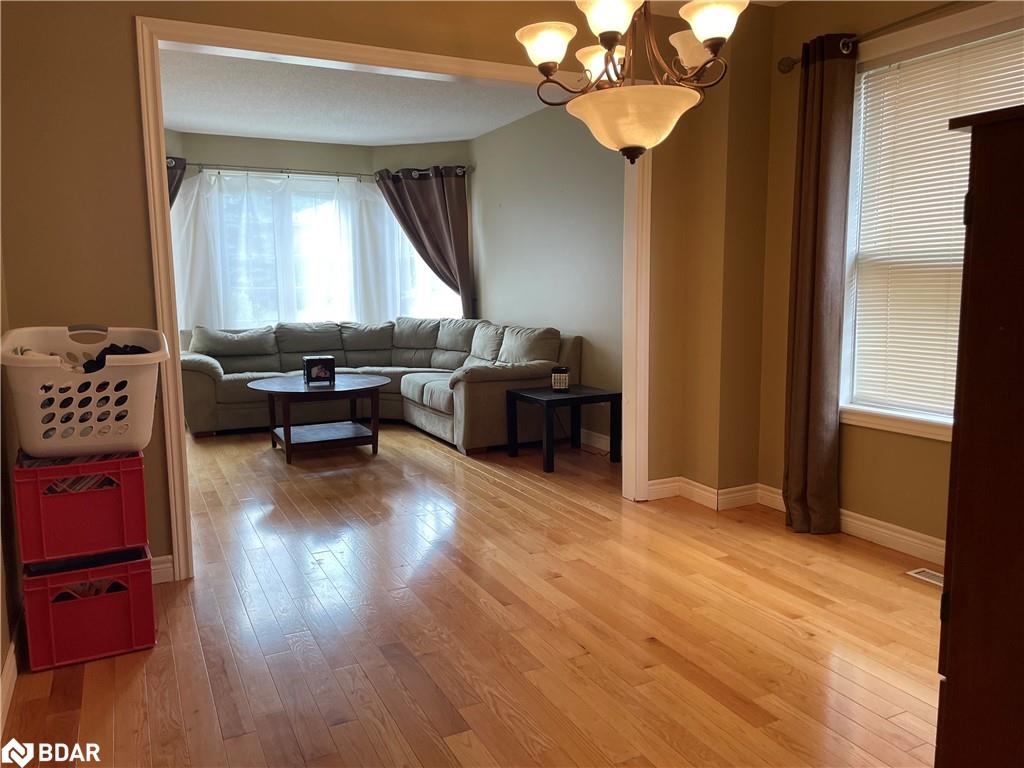 23 Nightingale Crescent Property Photo 7