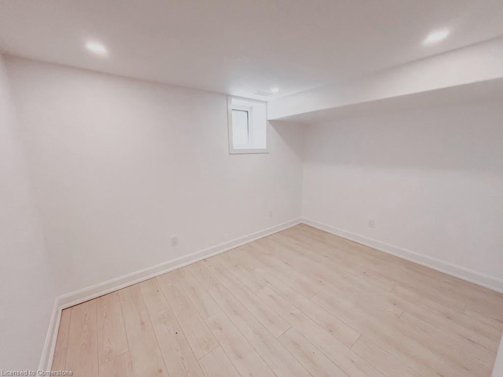 2-39 Krug Street Property Photo 10