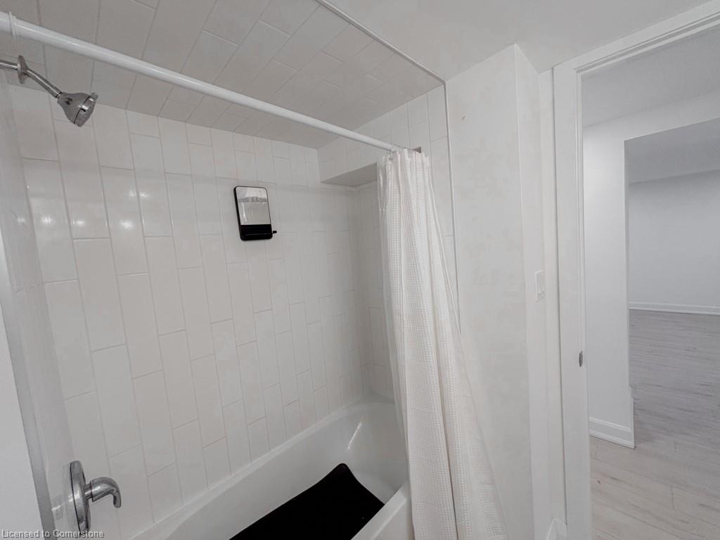 2-39 Krug Street Property Photo 16