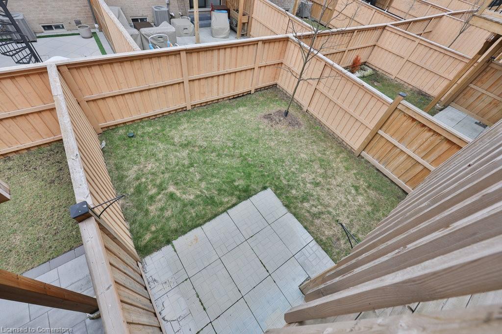 1663 Vellore Crescent Property Photo 35