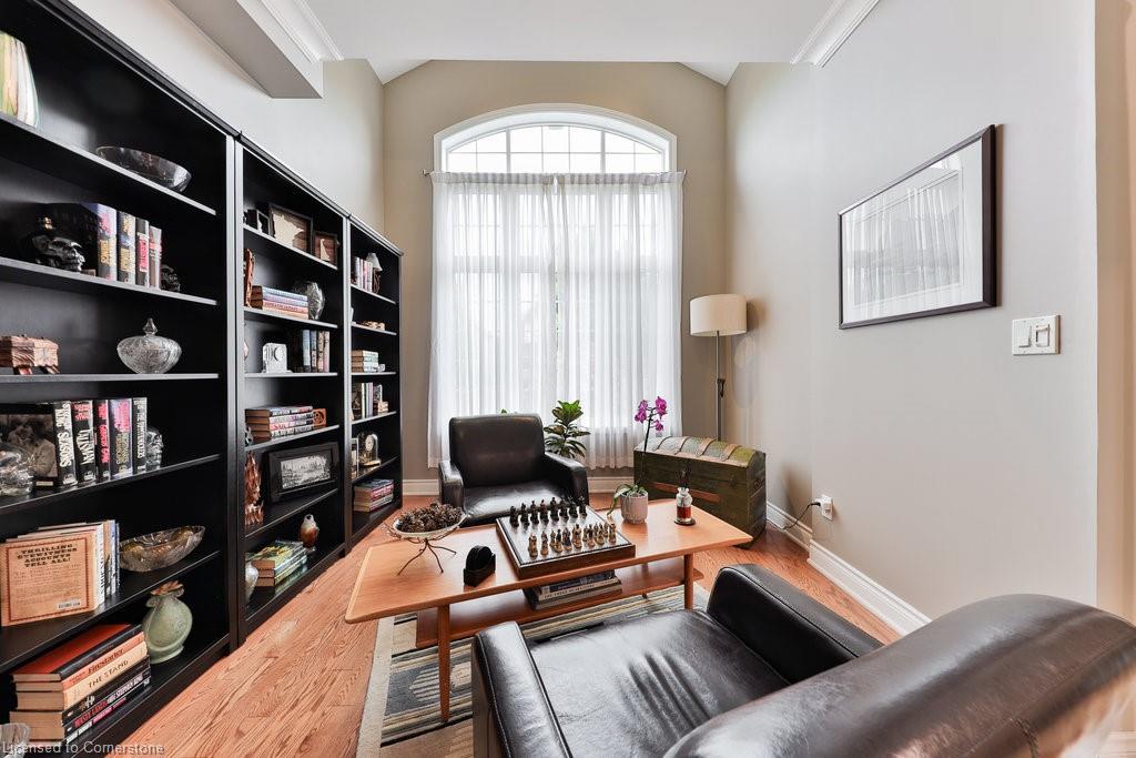 3260 Ribble Crescent Property Photo 4
