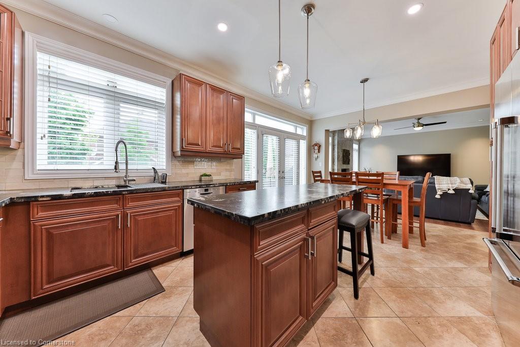 3260 Ribble Crescent Property Photo 13