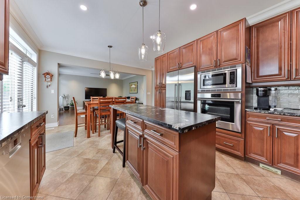 3260 Ribble Crescent Property Photo 14