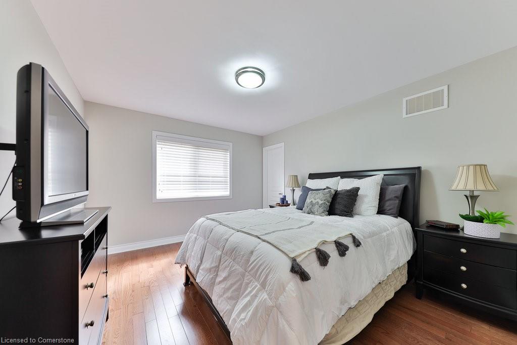 3260 Ribble Crescent Property Photo 28