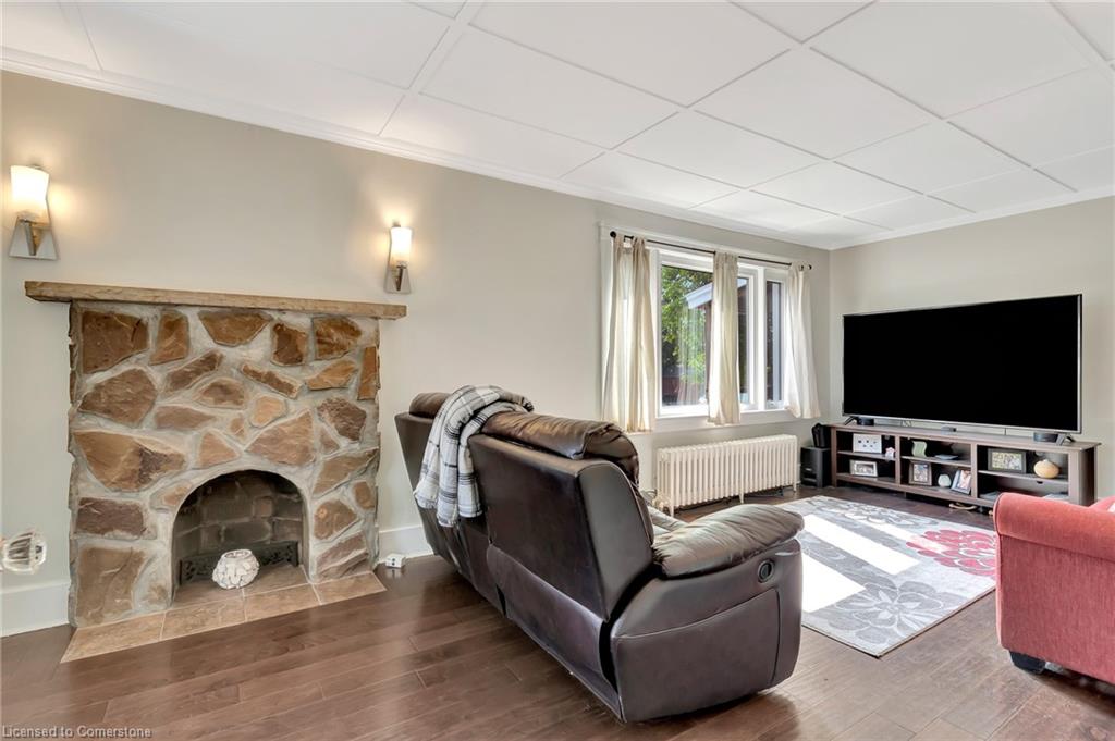 8 Wright Avenue Property Photo 14