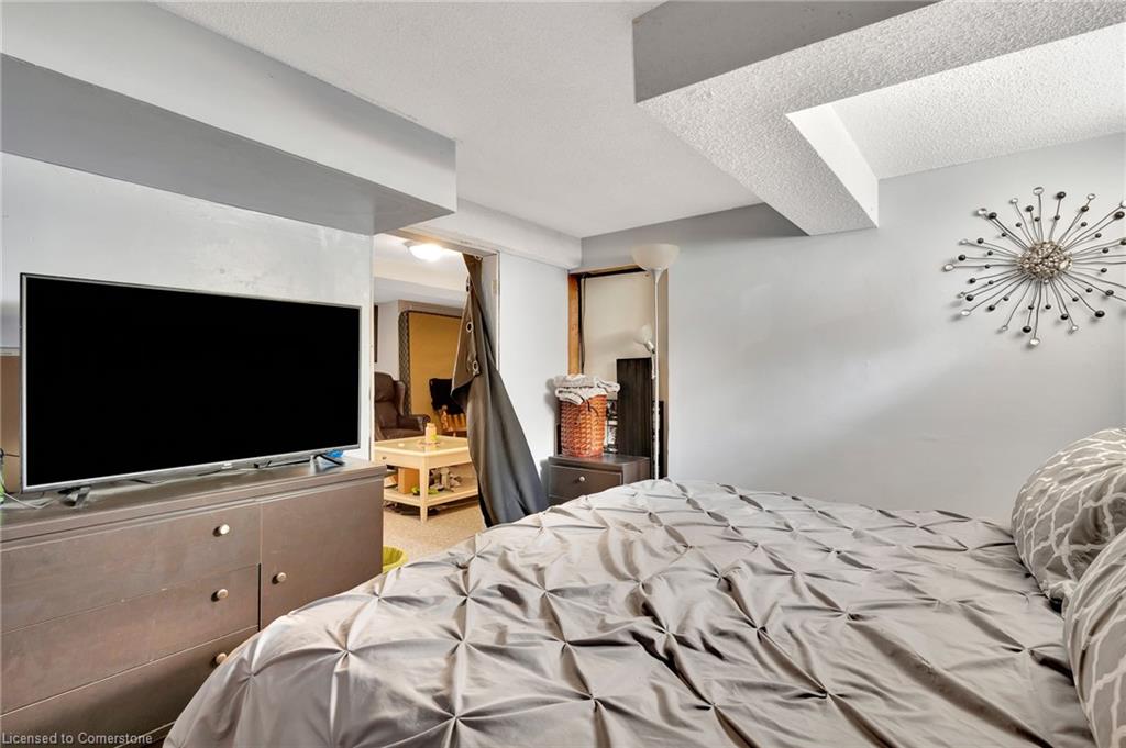 8 Wright Avenue Property Photo 27