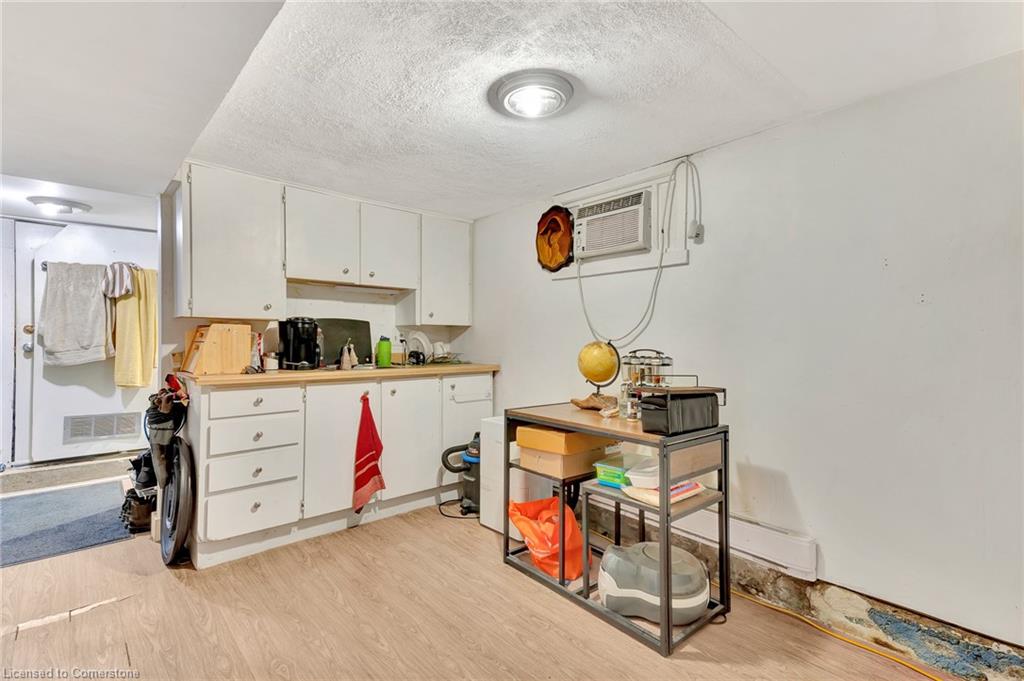 8 Wright Avenue Property Photo 30