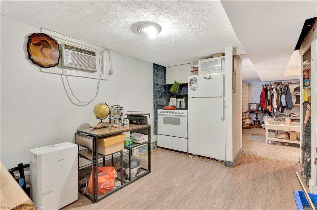 8 Wright Avenue Property Photo 32