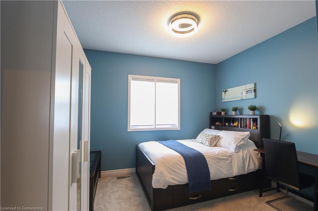 2 Bridleridge Street Property Photo 32