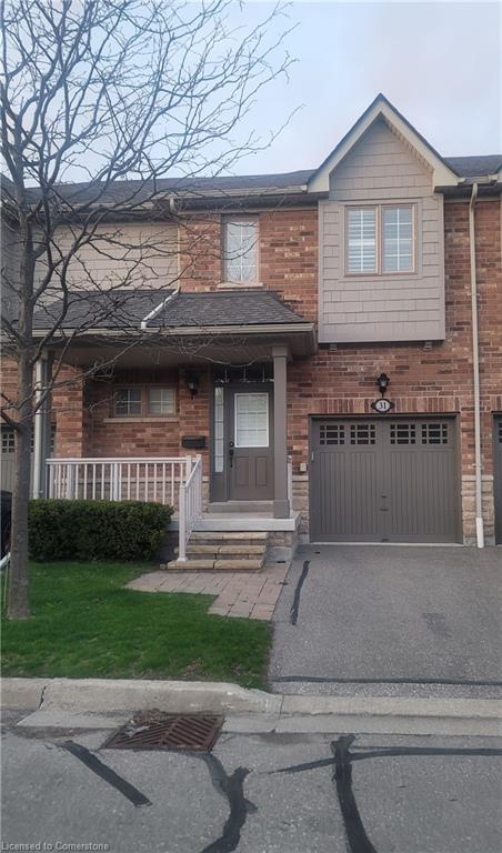 31-1633 Northmount Avenue W Property Photo 1