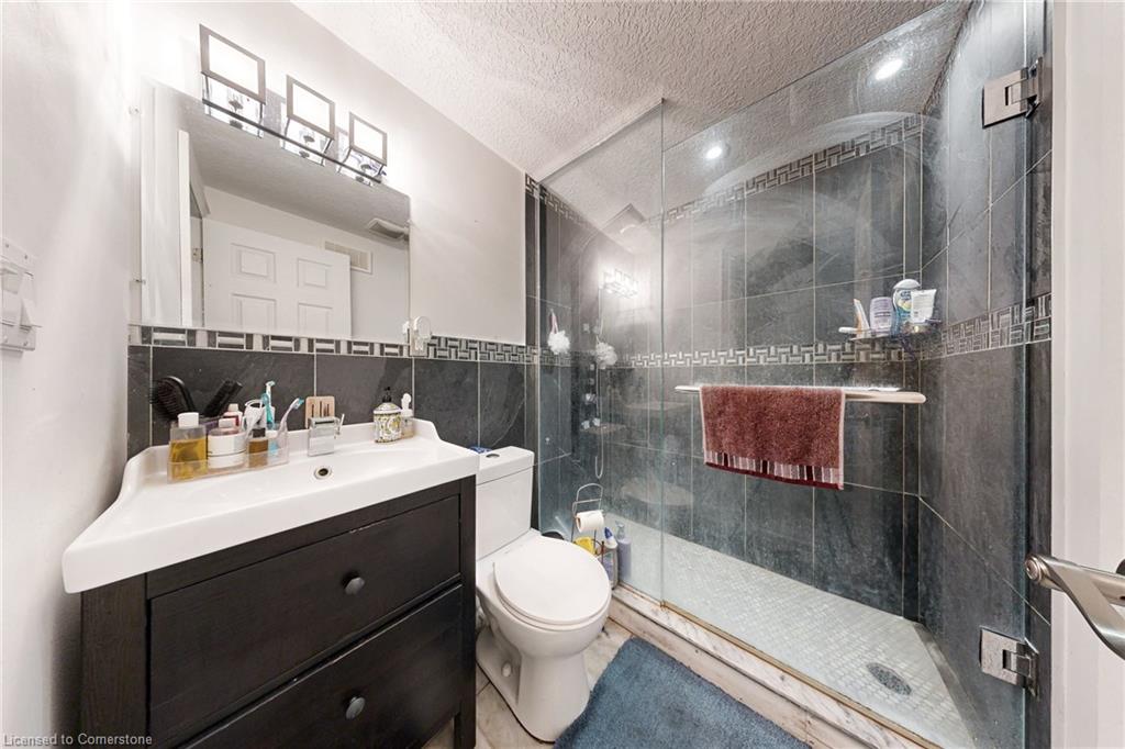 79 Hinrichs Crescent Property Photo 30