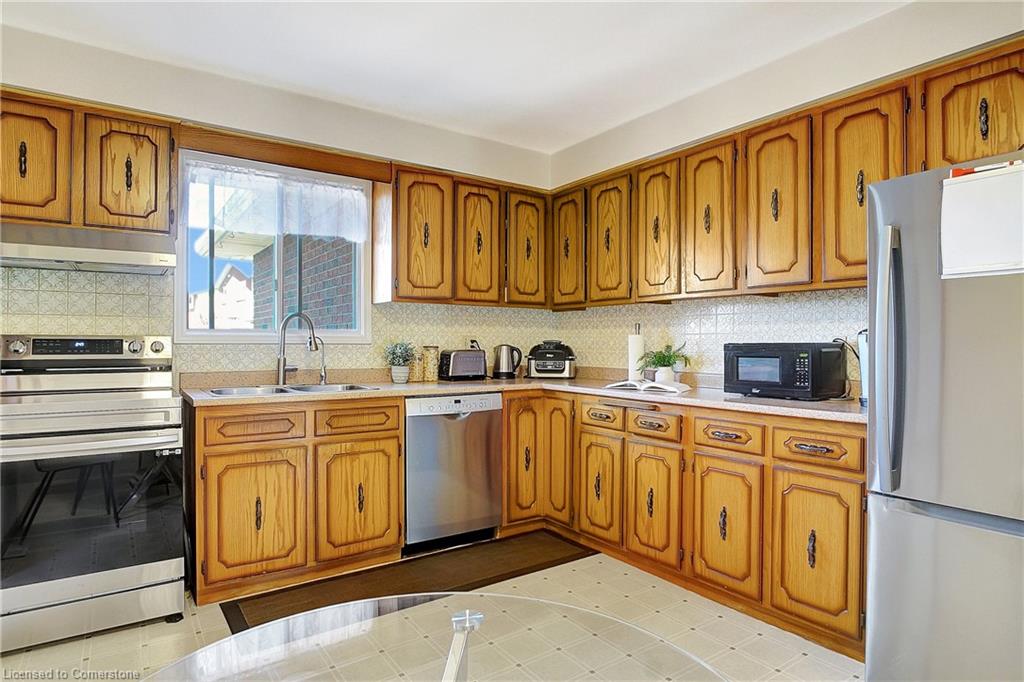 137 Wimbleton Crescent Property Photo 15
