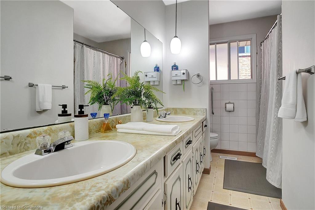 137 Wimbleton Crescent Property Photo 28