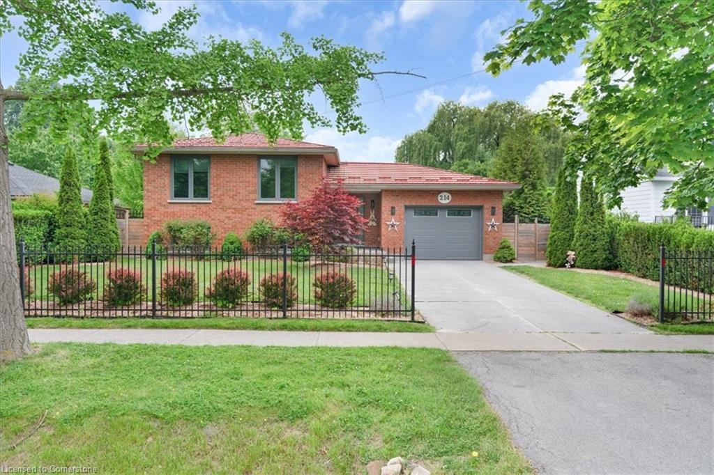 214 Mary Street Property Photo 1