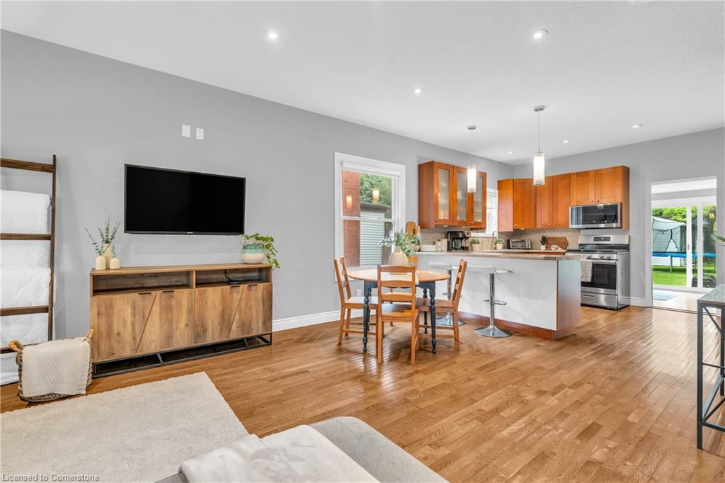 59 Lowell Street N Property Photo 1