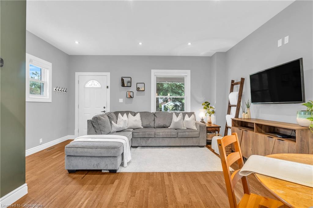 59 Lowell Street N Property Photo 6