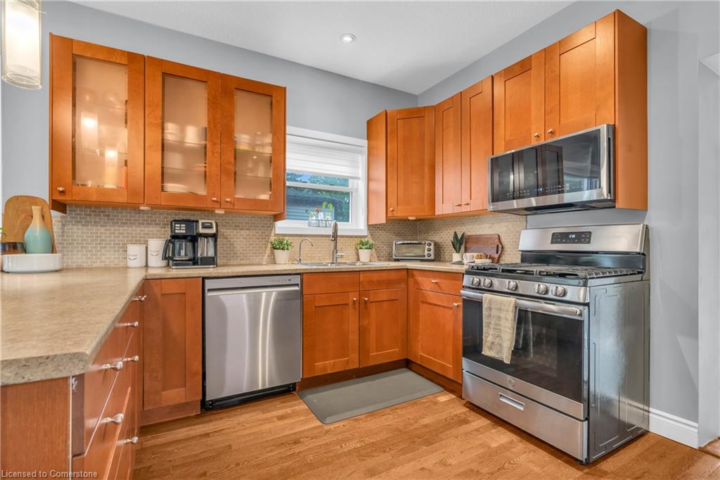 59 Lowell Street N Property Photo 11