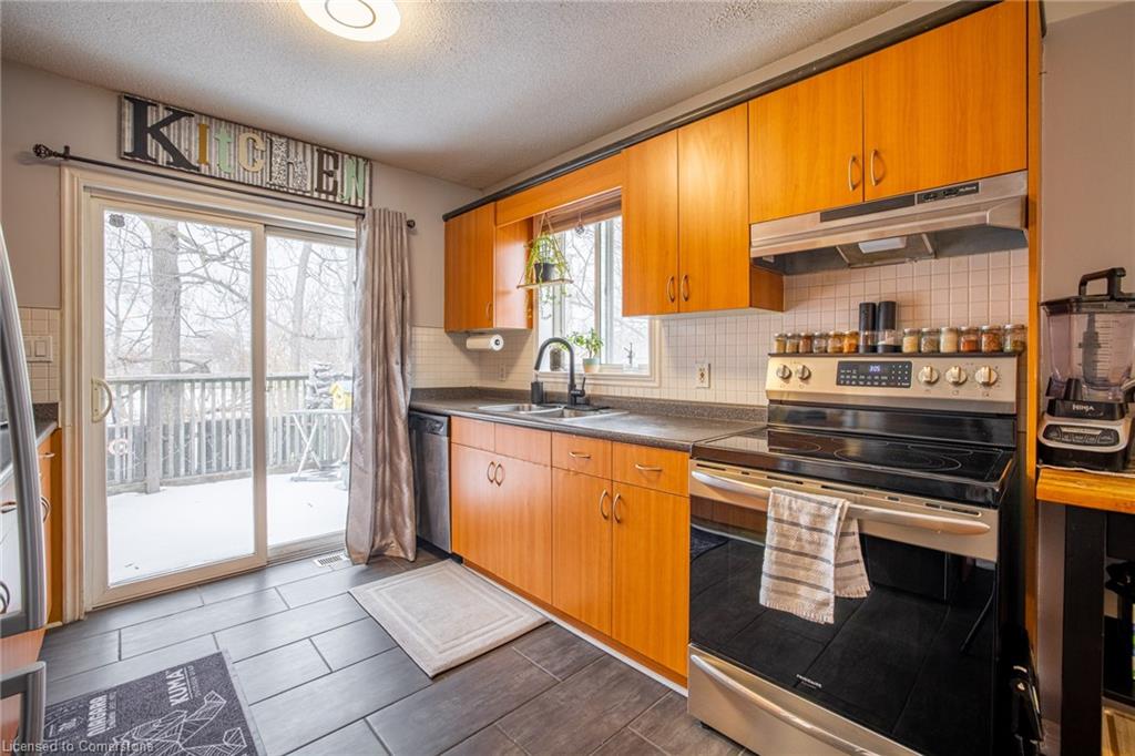 35 Davidson Street Property Photo 9