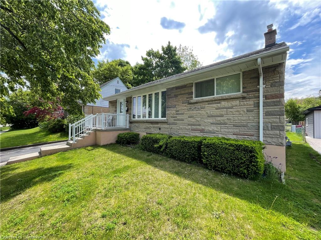 349 Whitney Avenue Property Photo 5