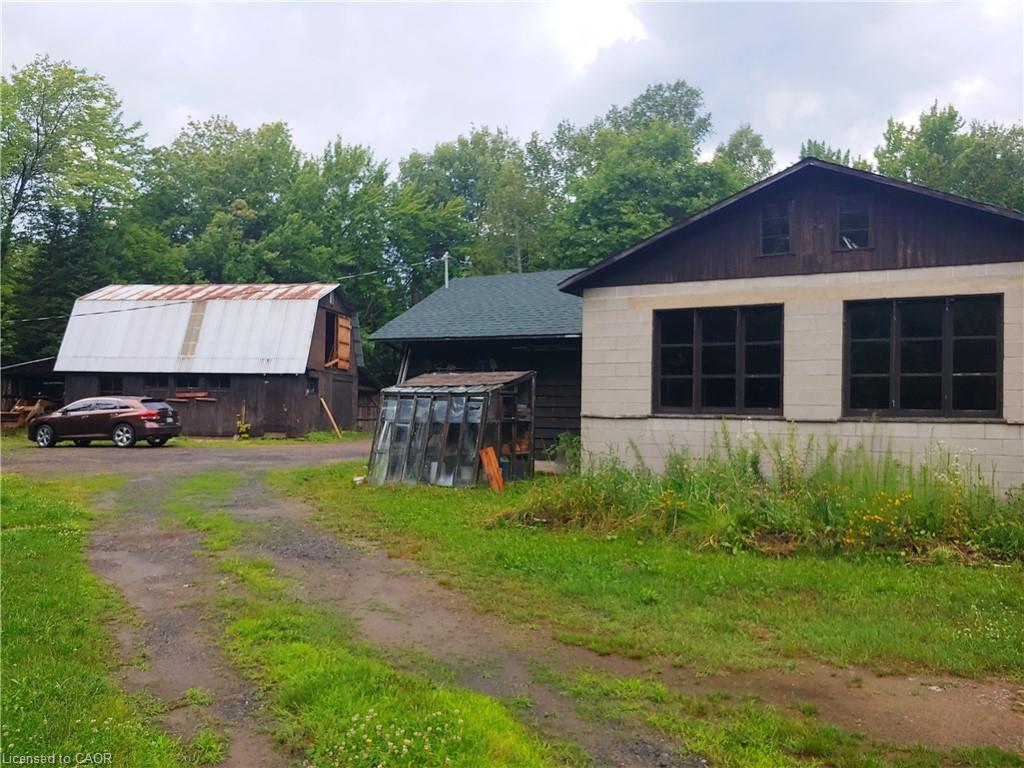 429-439 Lynx Lake Road Property Photo 29