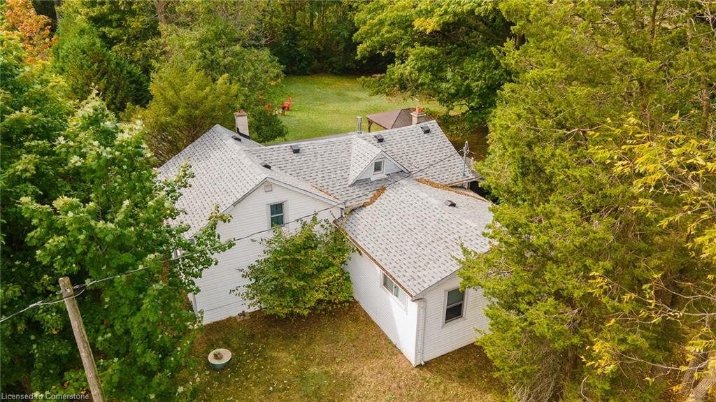 401 Lynden Road Property Photo 3