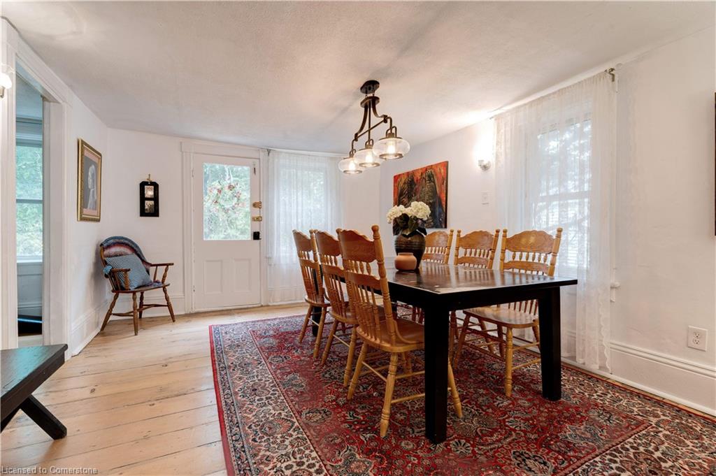 401 Lynden Road Property Photo 8
