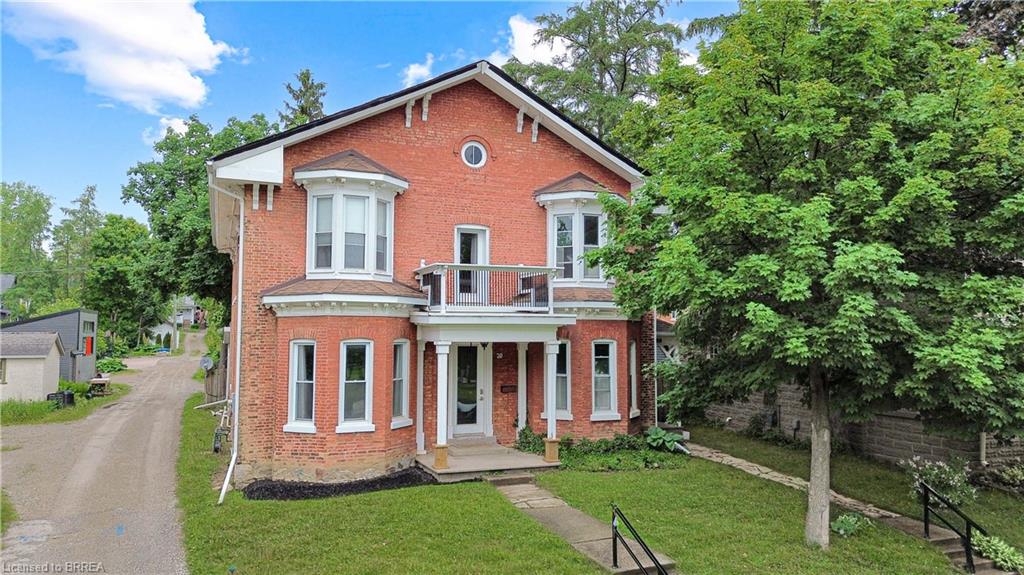 20 Charlotte Street Property Photo 1