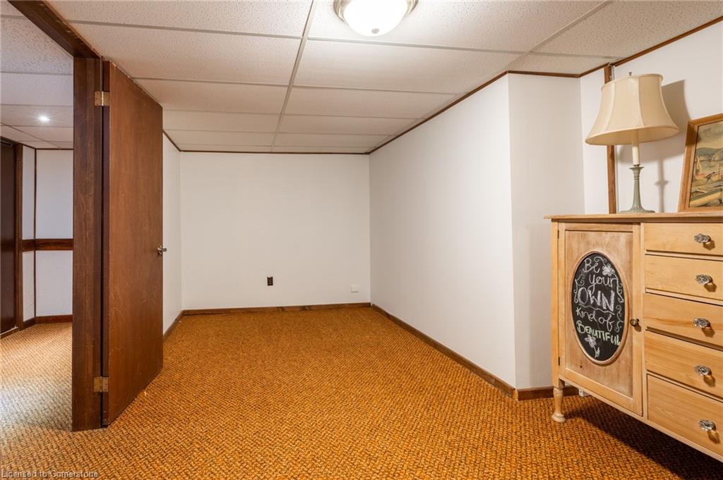 7575 Milburough Line Property Photo 39