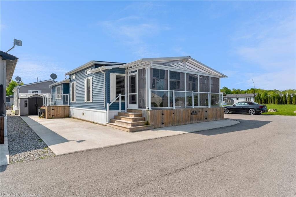 4449 Milburough Line Property Photo 1