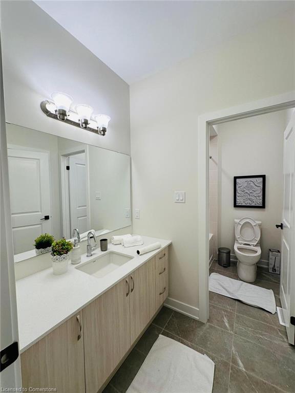 1049 Greensview Drive Property Photo 6