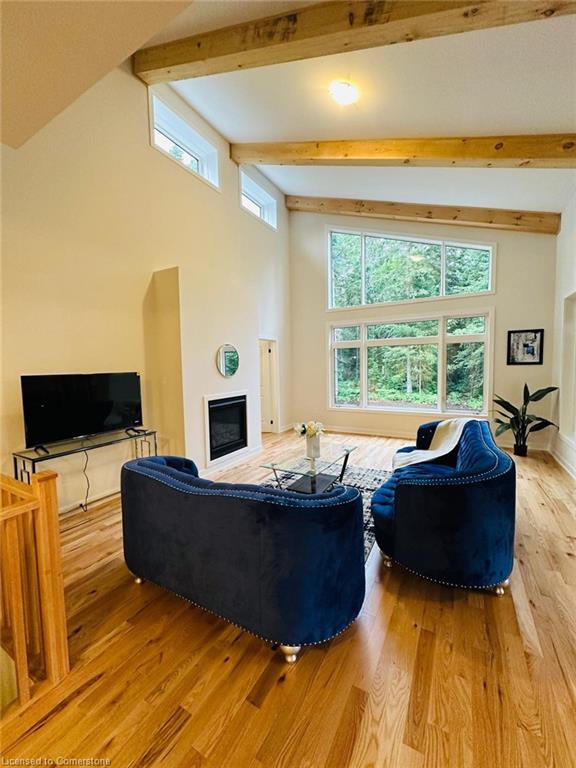 1049 Greensview Drive Property Photo 7