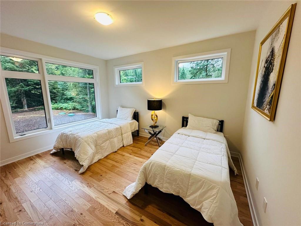1049 Greensview Drive Property Photo 13