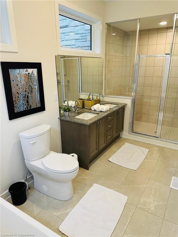 1049 Greensview Drive Property Photo 14