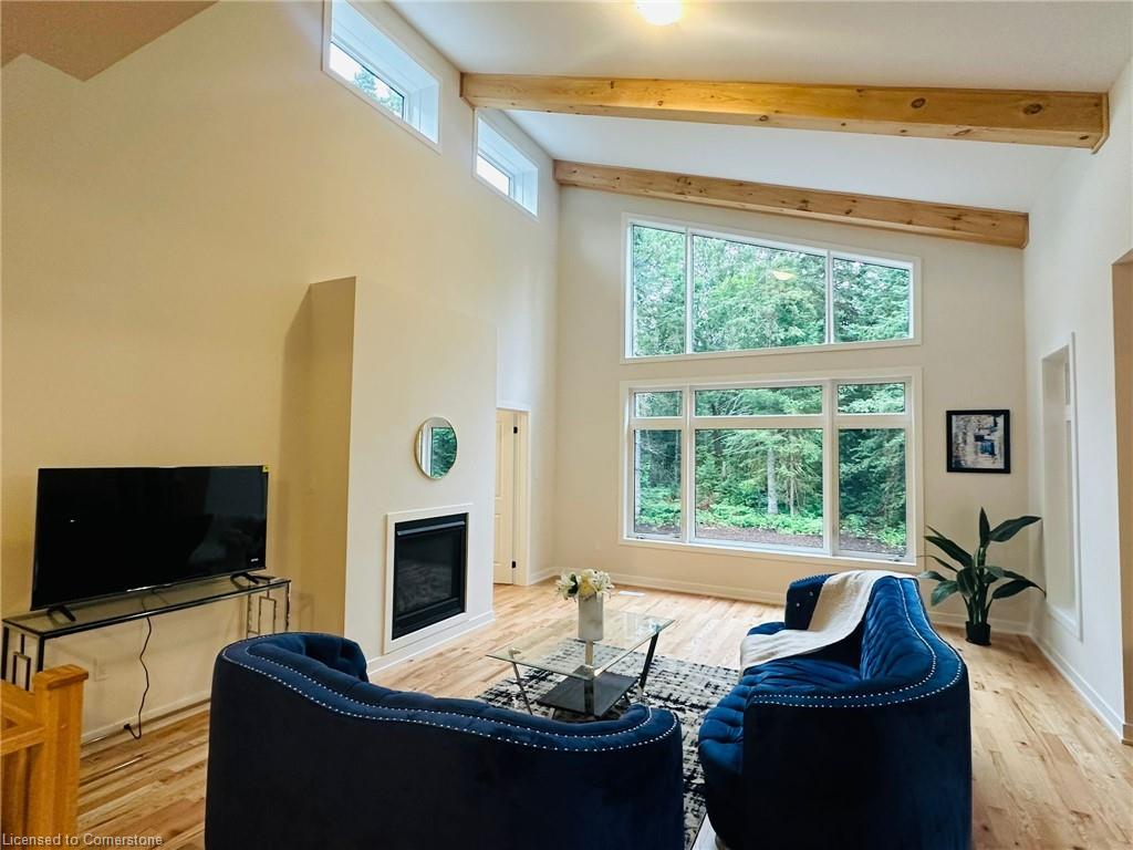 1049 Greensview Drive Property Photo 16