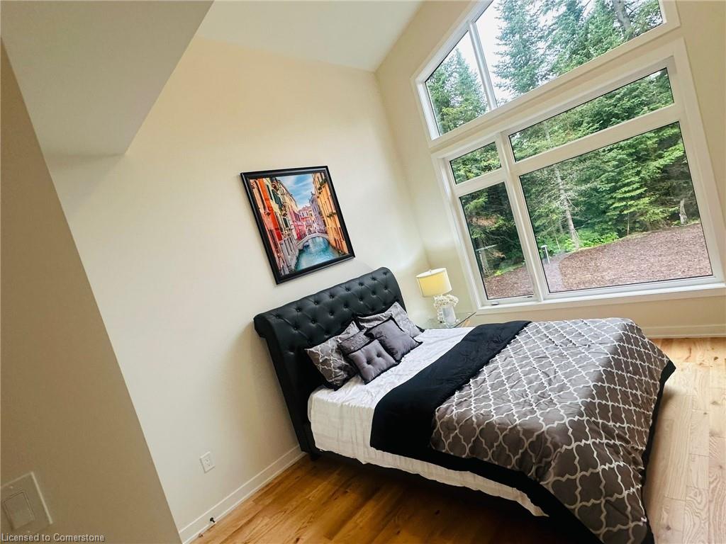 1049 Greensview Drive Property Photo 23