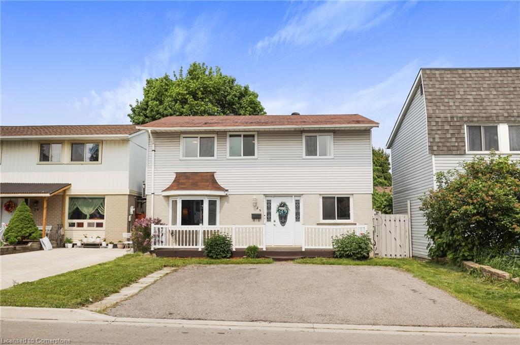 25 Jason Square Property Photo 1