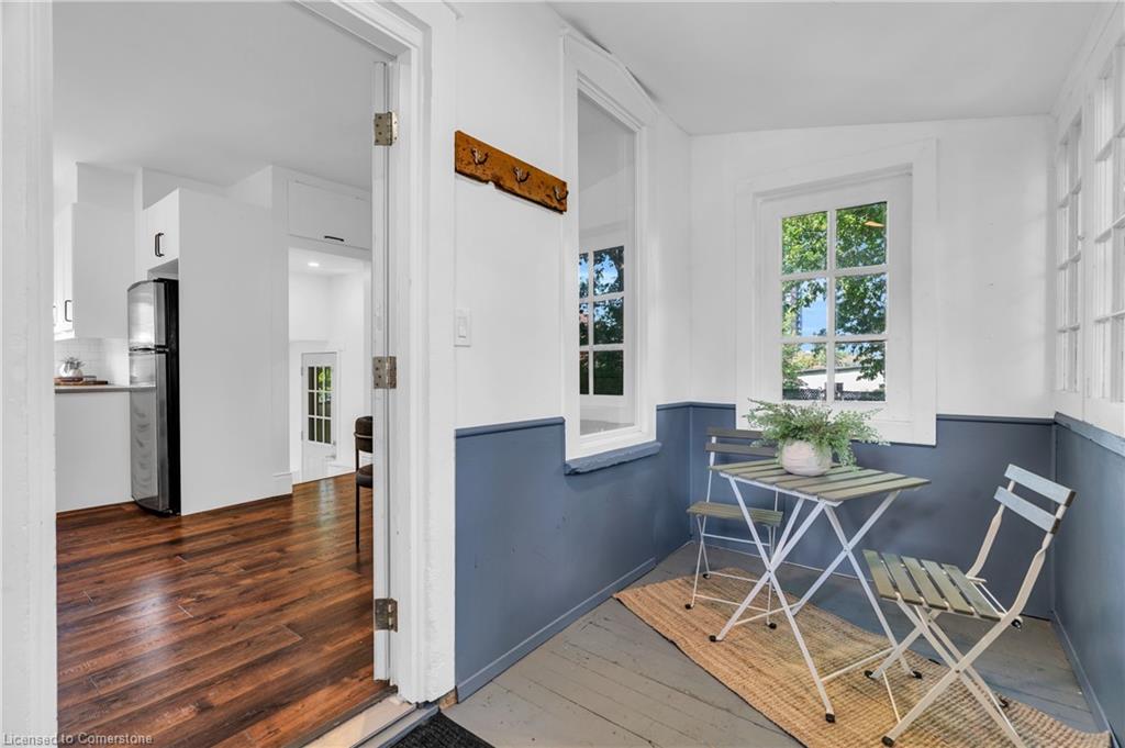 52 Henry Street Property Photo 7