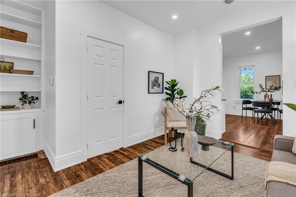 52 Henry Street Property Photo 15