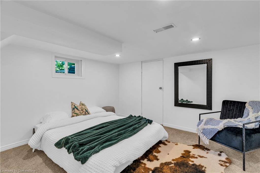 52 Henry Street Property Photo 23