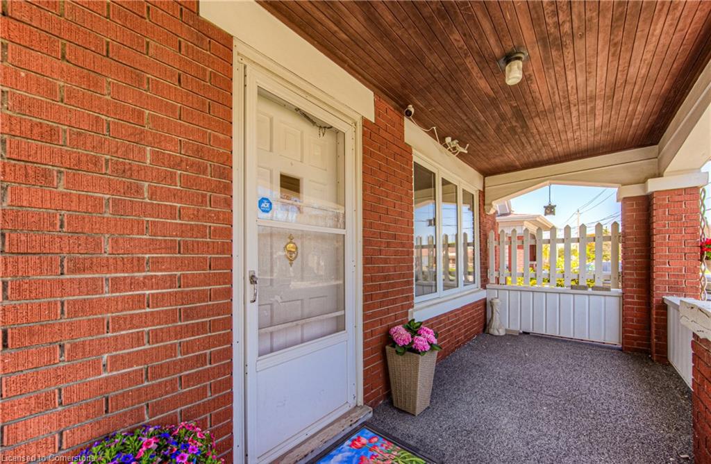 251 Margaret Avenue Property Photo 6