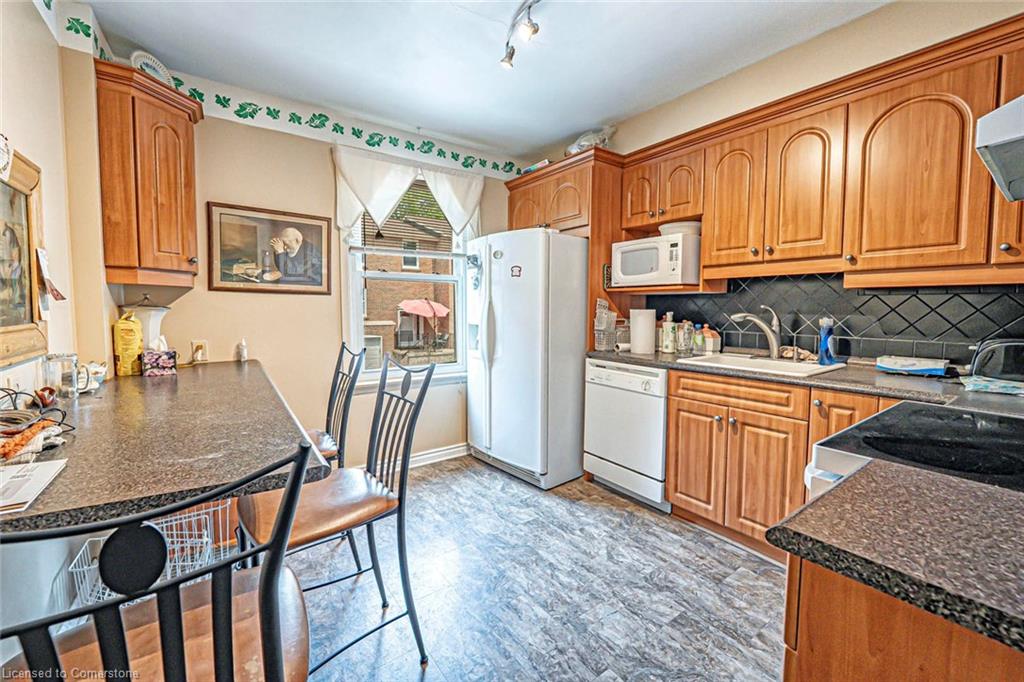7-2169 Mountain Grove Avenue Property Photo 15