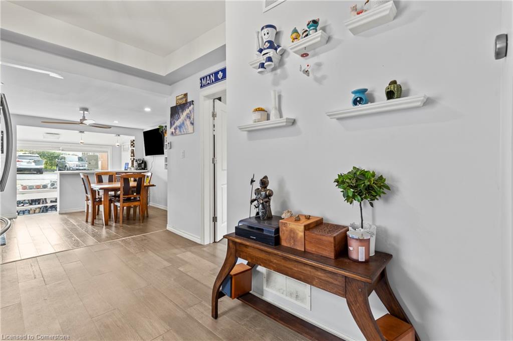 55 Albert Street W Property Photo 10
