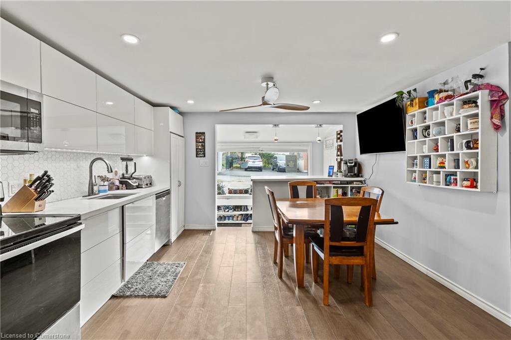 55 Albert Street W Property Photo 13