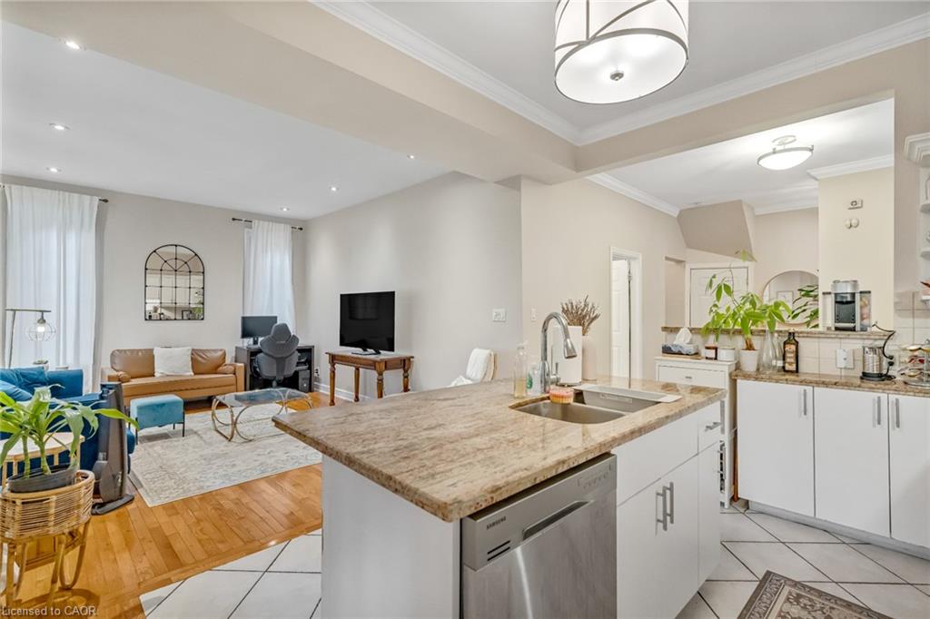 15 Fairmount Avenue Property Photo 36