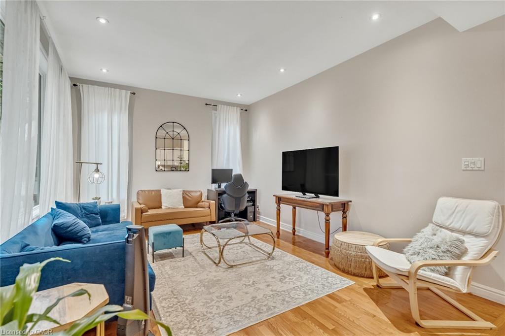 15 Fairmount Avenue Property Photo 37